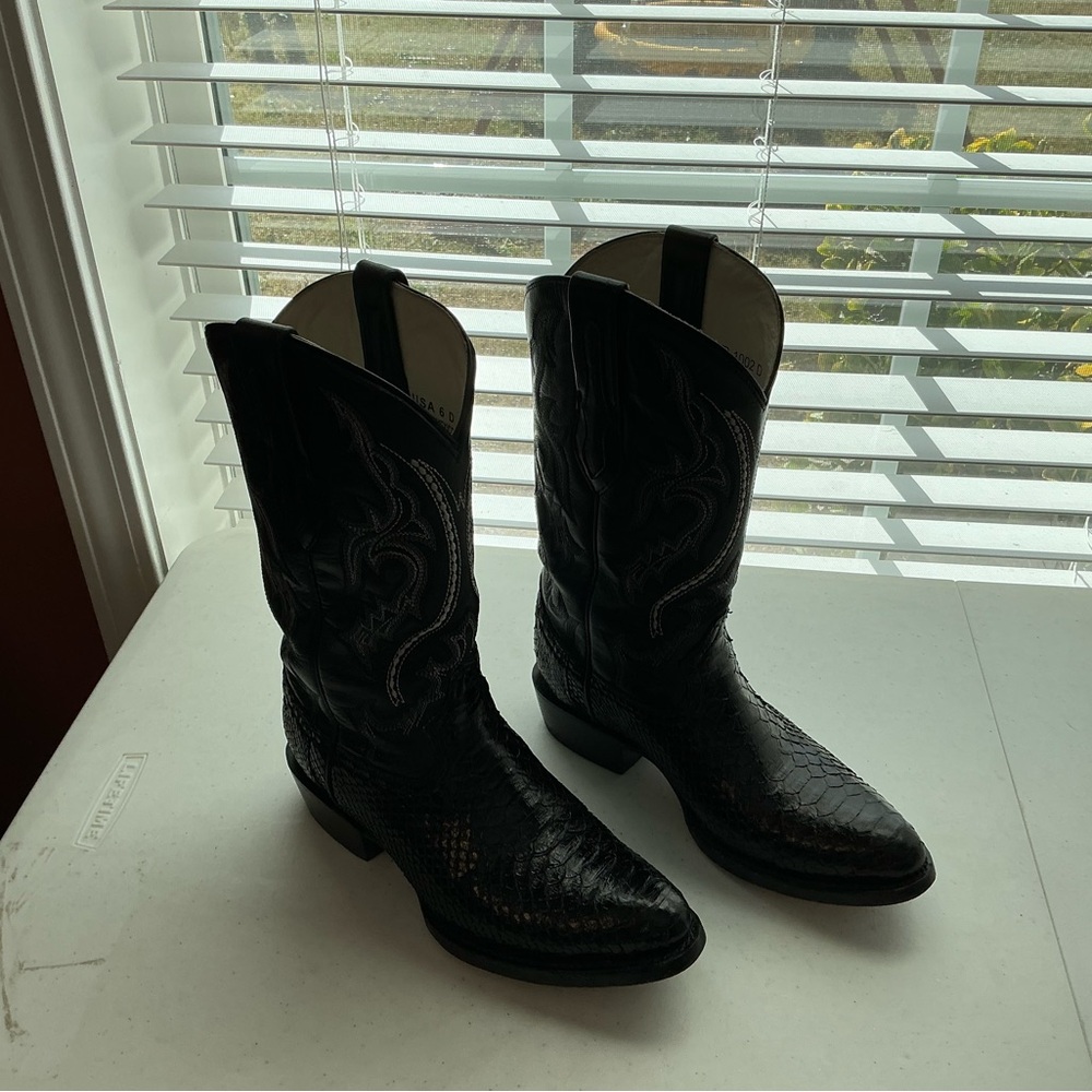 Men’s Black Cowboy Boots